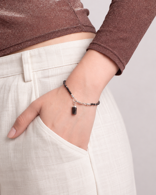 Pulsera de Plata con Turmalina Negra para la protección en Providencia